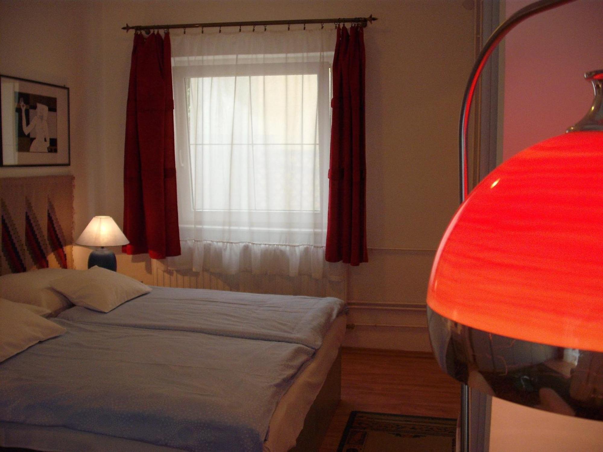 Apart Hévízi Ház Extérieur photo