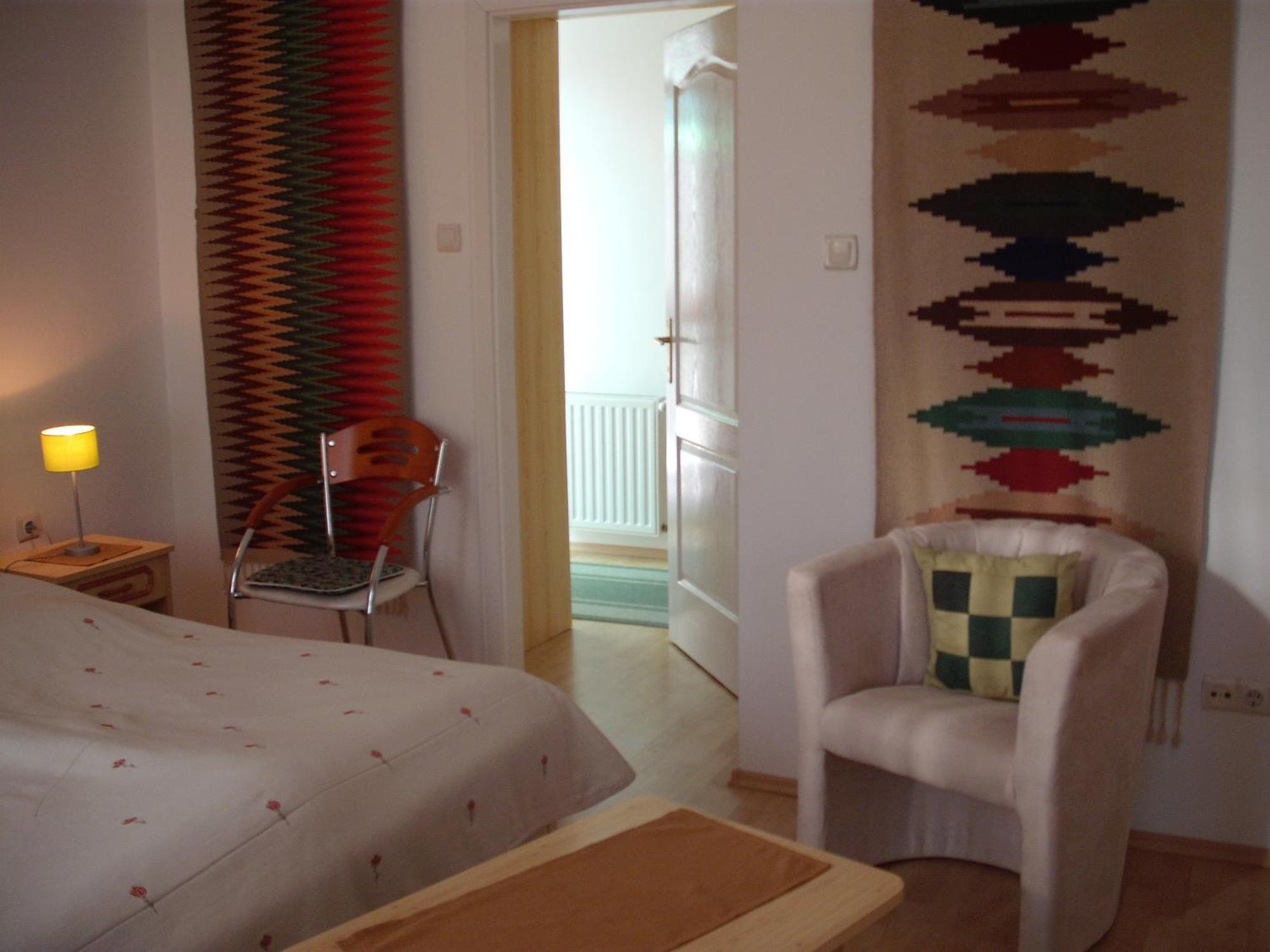 Apart Hévízi Ház Extérieur photo
