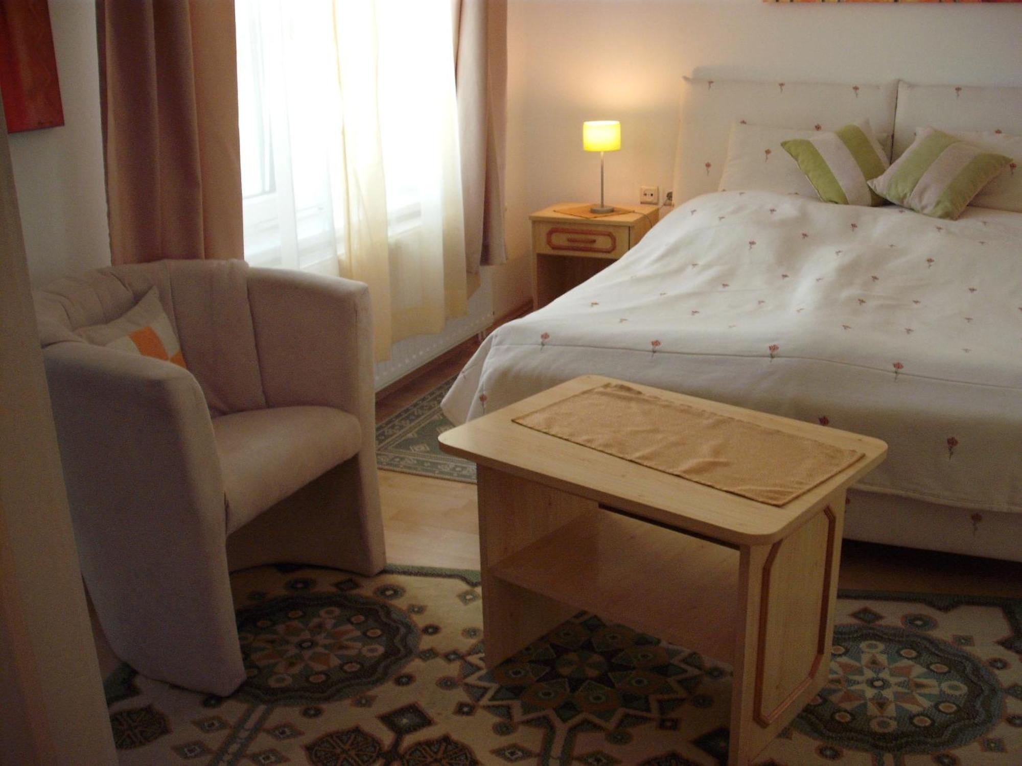 Apart Hévízi Ház Extérieur photo